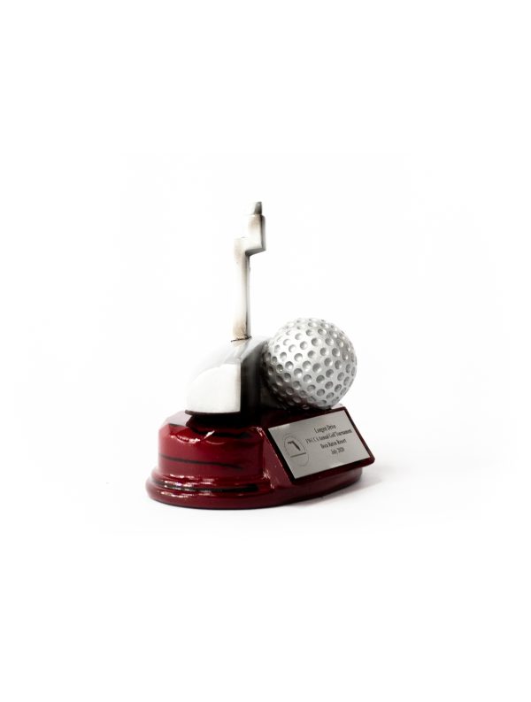 5  Trophy Putter on Wooden Base 2