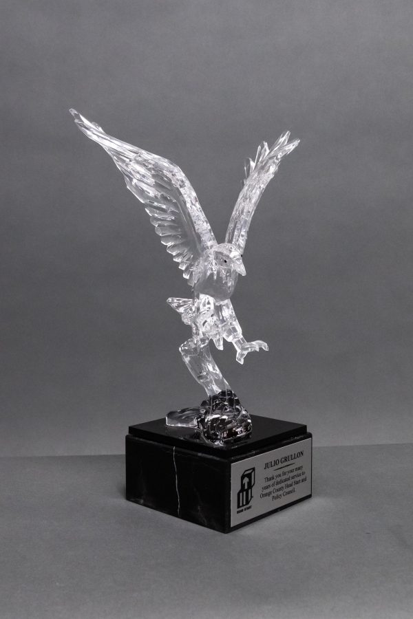 81881 Acrylic Eagle Mounted To Black Marble Base 2 scaled